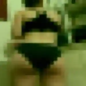 Charline, 23 ans, dispo pour rencontre sexe à Rouvroy