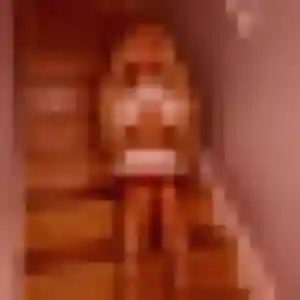 Lina, fille de 43 ans veut rencontre sexe à Ruelle-sur-Touvre