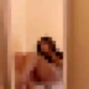 Rencontre Roxane, 42 ans à Saint-Avé en privé