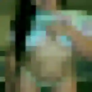 Fleur, 21 ans, cherche un rencontre sexe à Saint-Cloud