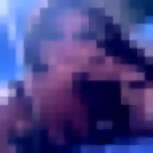 Corinne, 22 ans, connectée à Saint-Denis-de-Pile pour une rencontre coquine