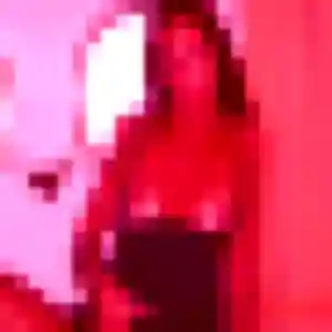 Graziella de Saint-Denis-en-Val, 20 ans - rencontre sexe discret