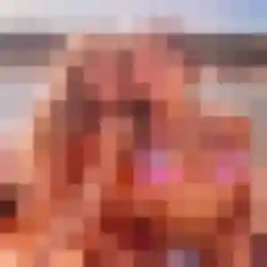 Rania, 21 ans, en ligne à Saint-Julien-les-Villas pour un rencontre sexe