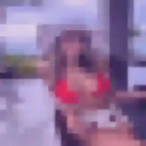 Dana (19 ans) à Saint-Marcellin cherche une rencontre aujourd'hui