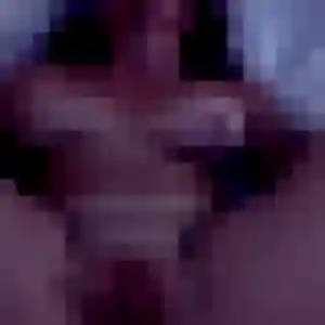 Naomi de Saint-Martin-d'Hères, 22 ans - rencontre sexe en toute liberté