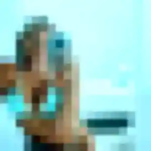 Louisa, 30 ans, connectée à Saint-Xandre pour un rencontre sexe