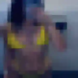 Clarisse, 23 ans, cherche un rencontre sexe à Sallanches