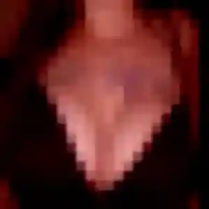 Laetitia, 20 ans, en ligne à Sausset-les-Pins pour un rencontre sexe