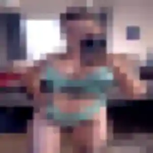 Eugenie, 35 ans, dispo pour rencontre sexe à Vias