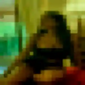 Profil de Kelly à Villeneuve-le-Roi (44 ans) - rencontre sexe discret