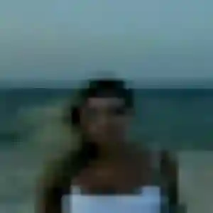Ameline, 21 ans, disponible à Vineuil pour une rencontre coquine