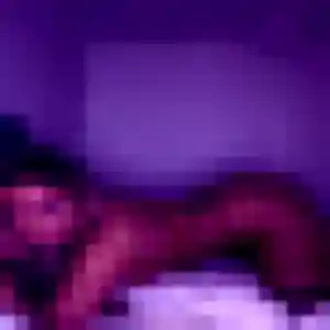 Zelda, 40 ans, en ligne à Viry pour un rencontre sexe